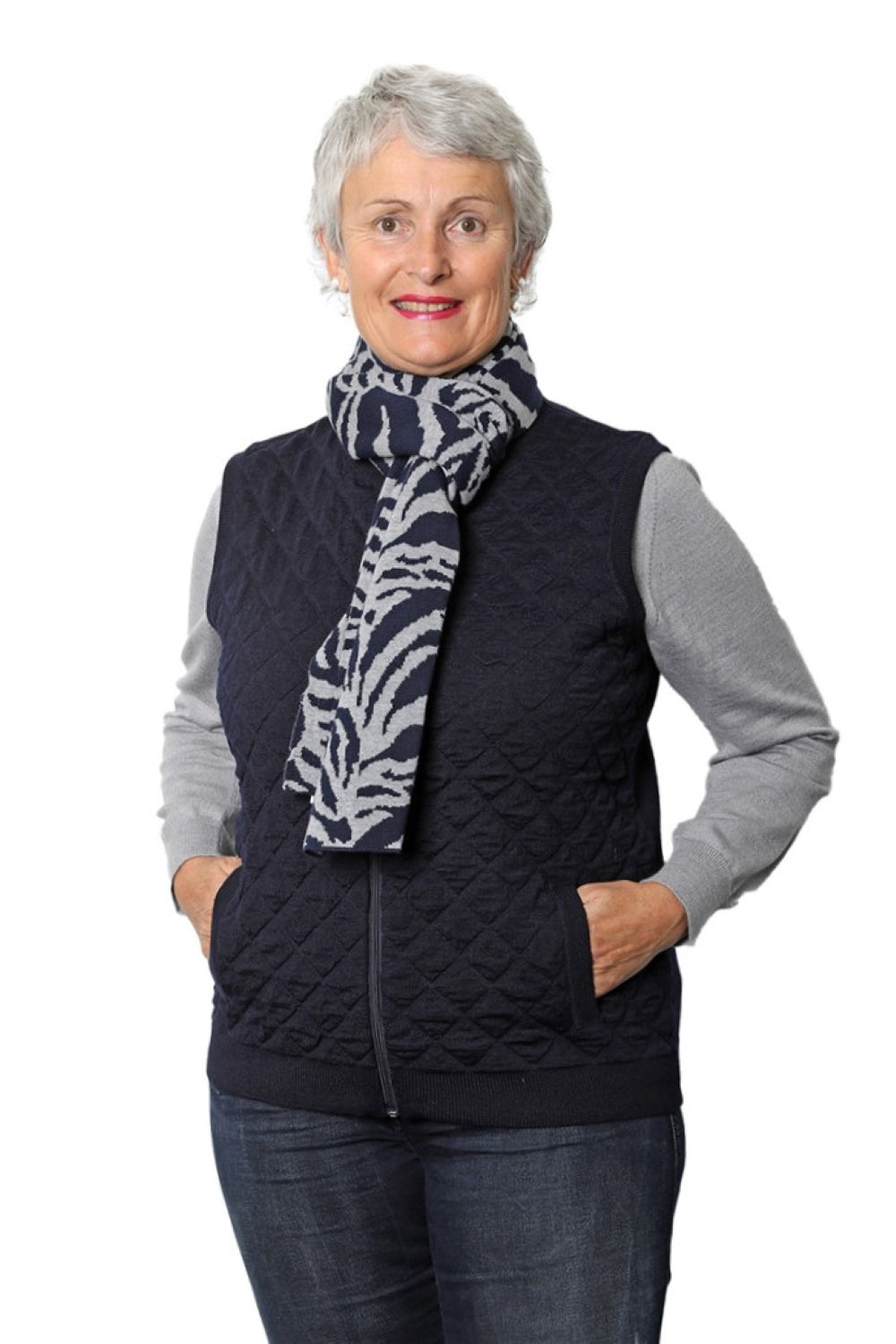 Quilted 100% Merino Zip Sleeveless Vest with pockets
