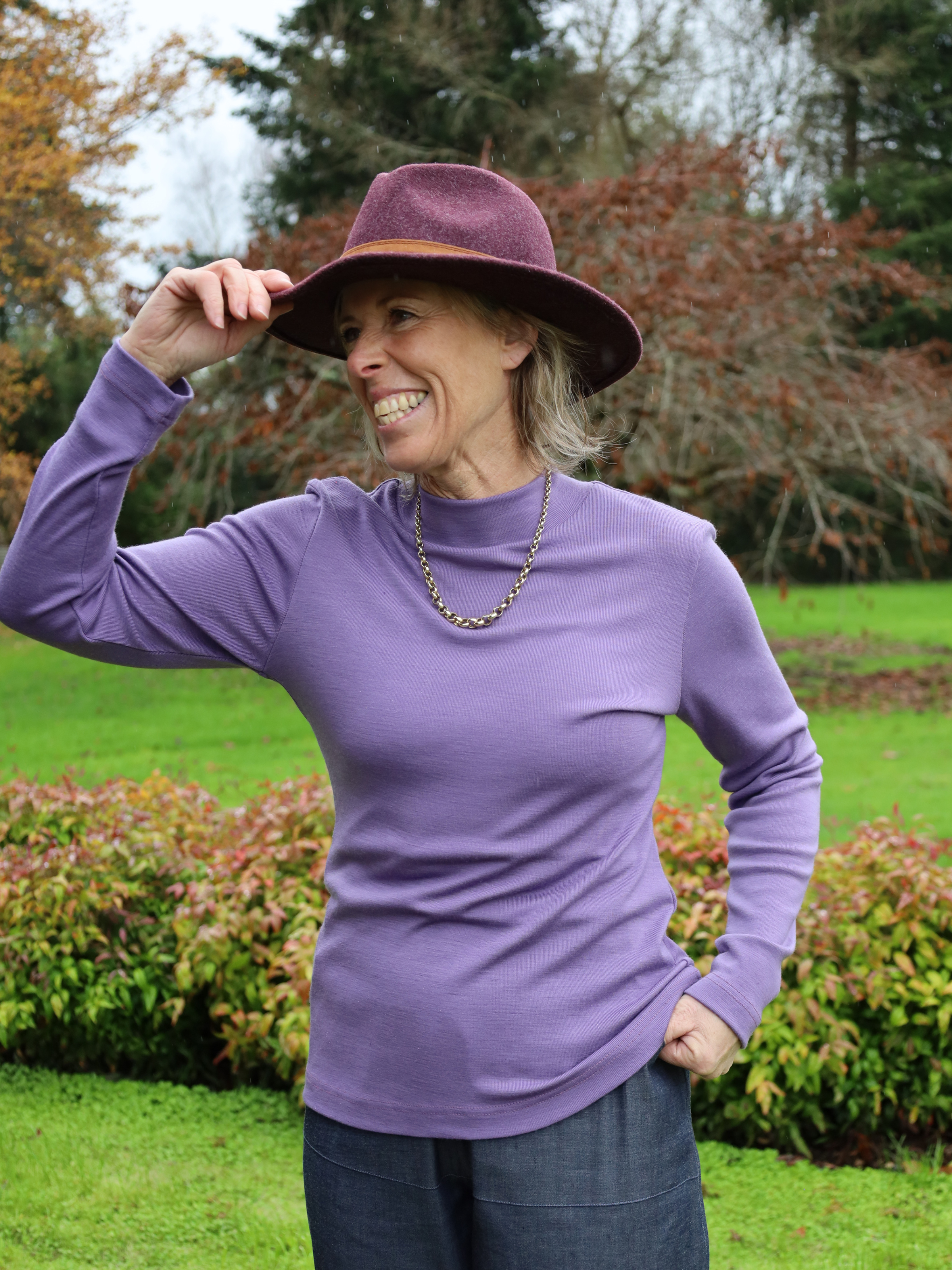 Merino turtle neck jumper orchid