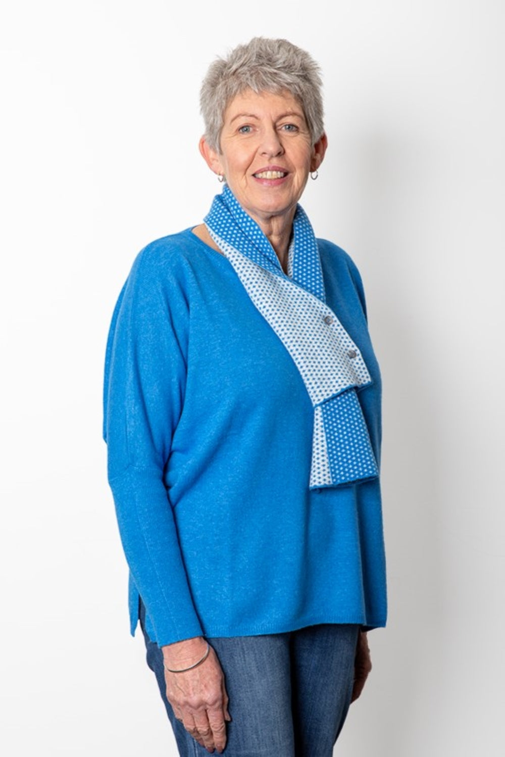 Cashmere Merino Pattern Neck Scarf 2 Buttons B89/Ch