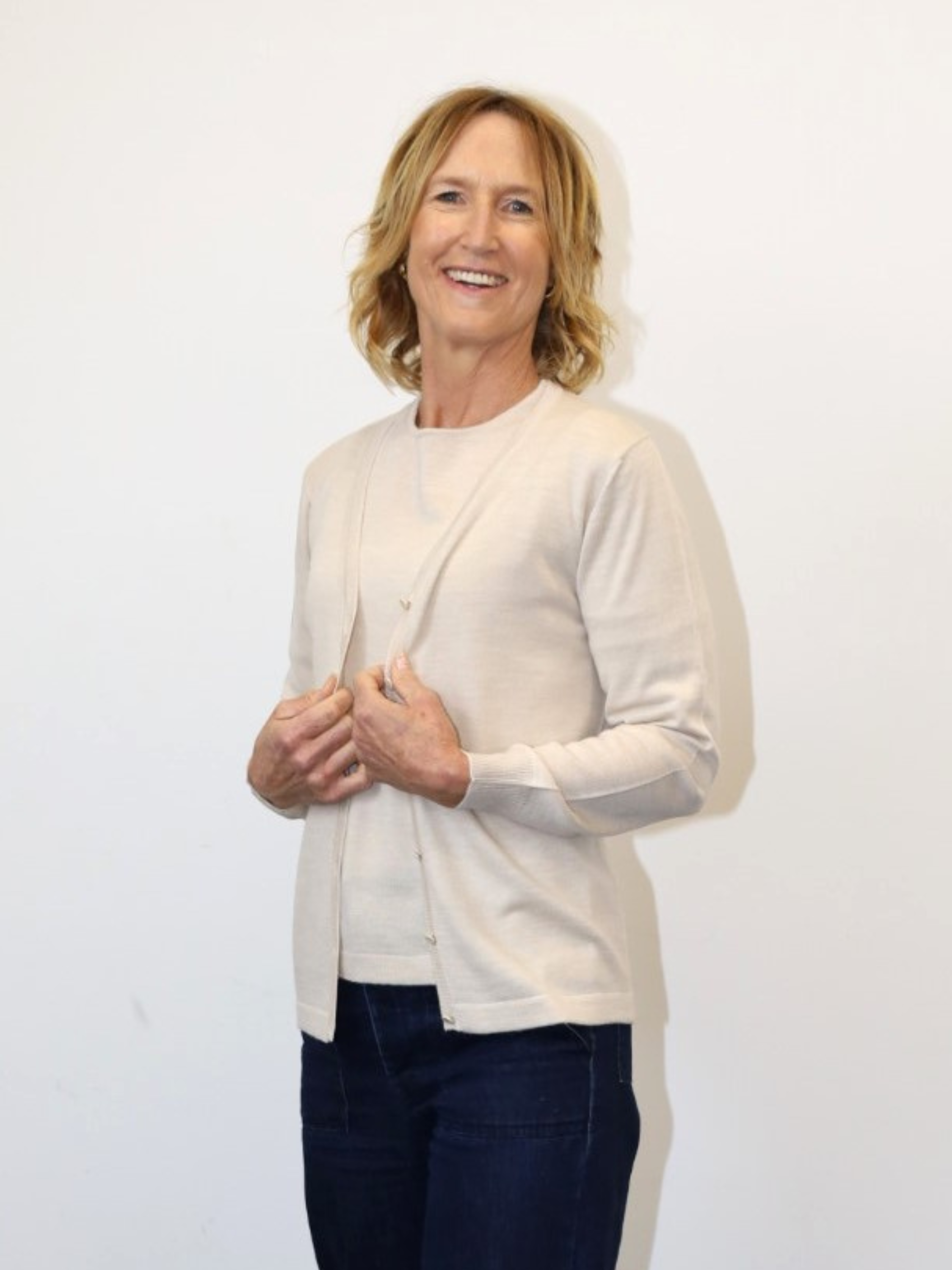 Classic Merino V Cardigan