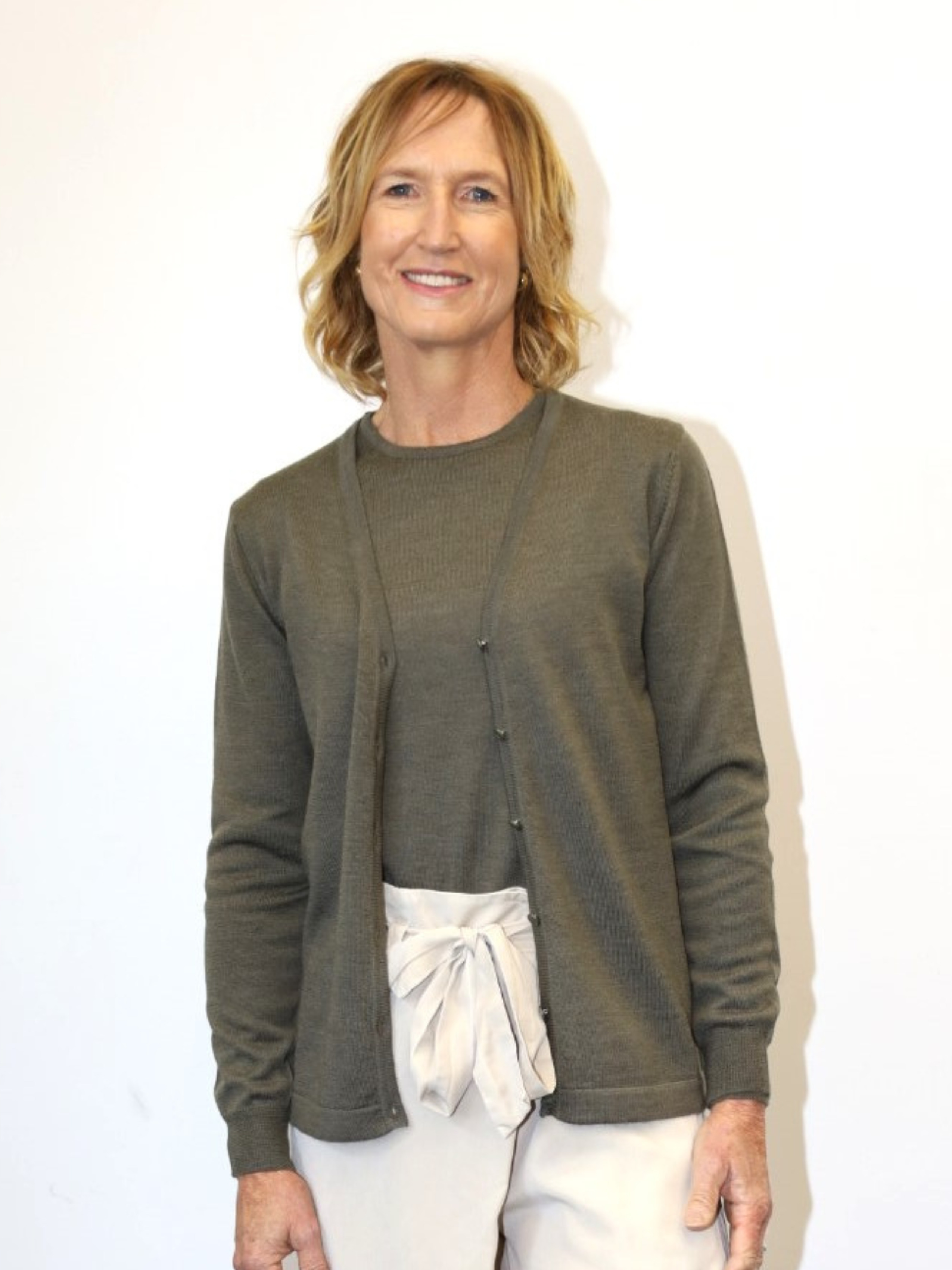 Classic Merino V Cardigan