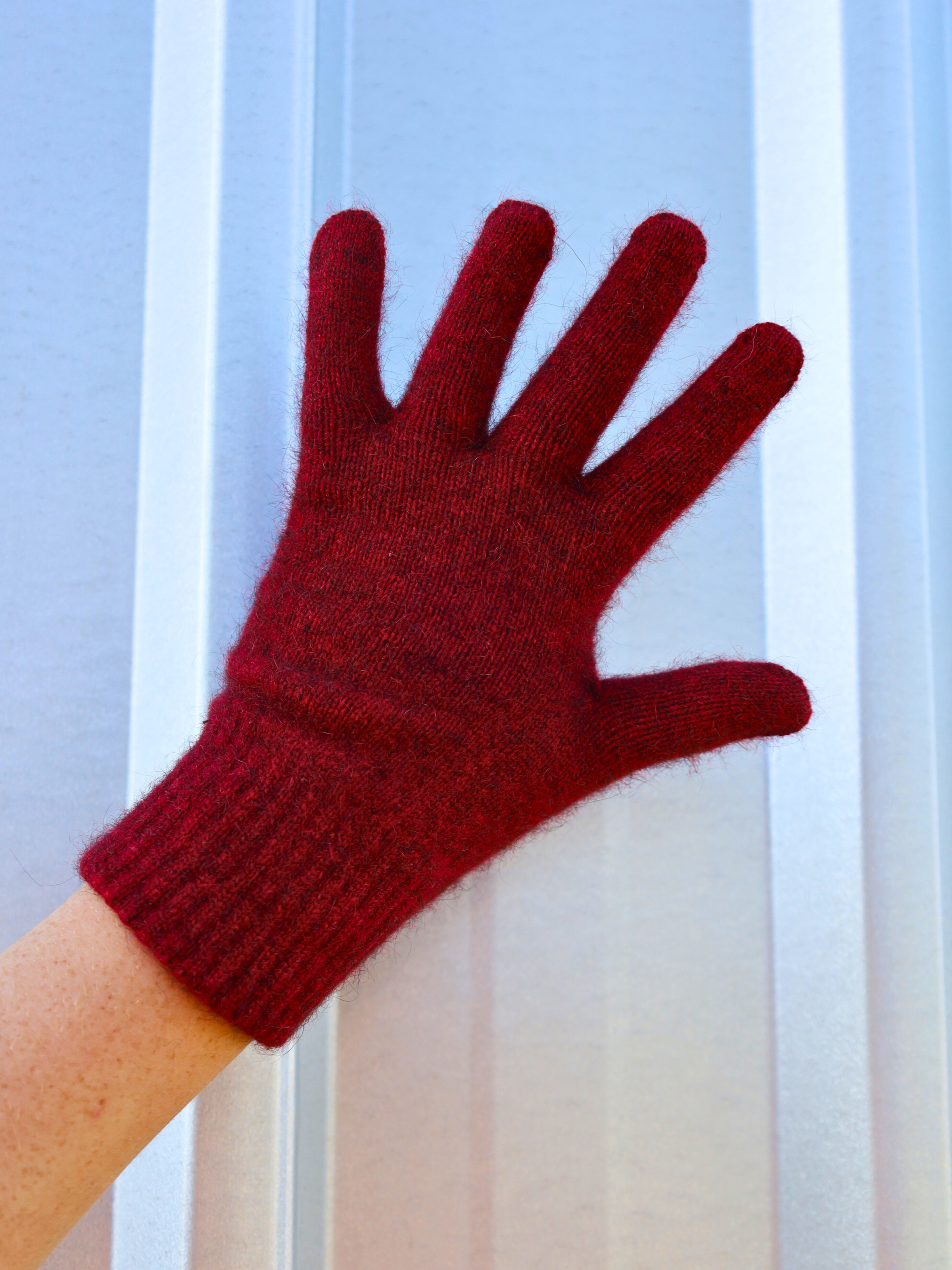 Sangria Aok Clothing Merino Possum gloves