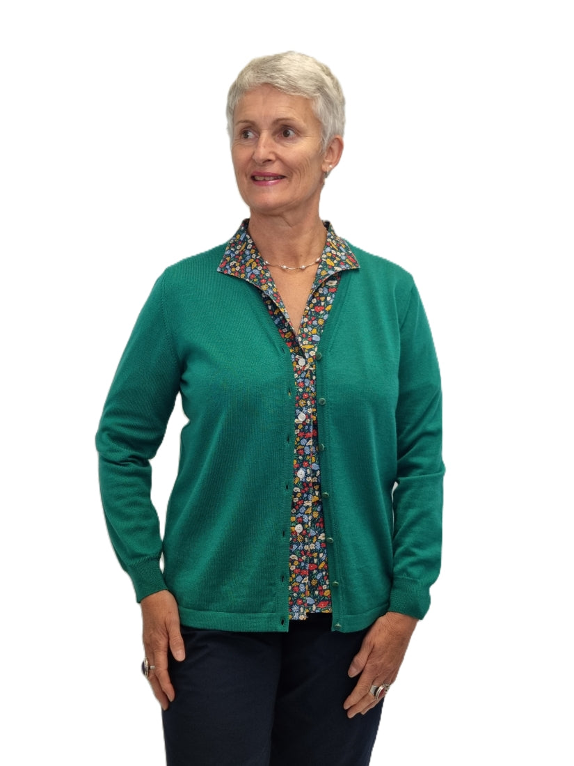 Classic Merino V Cardigan