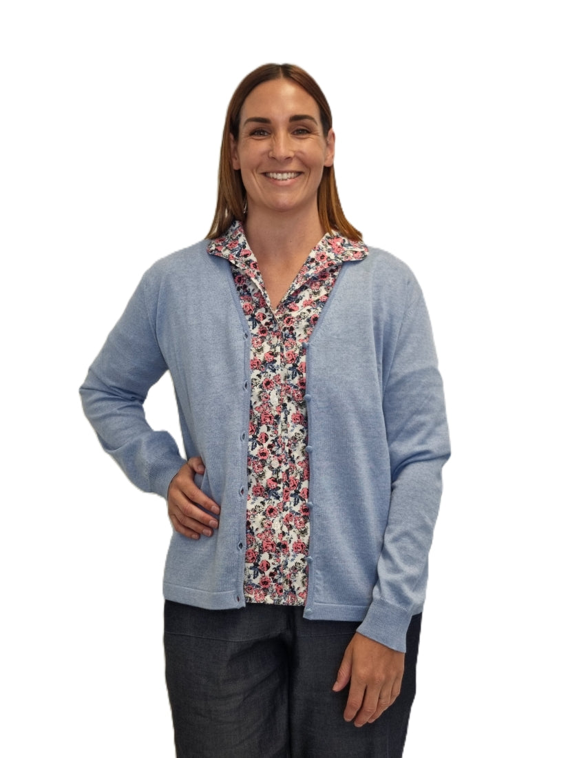 Classico V-Neck Merino Cardigan