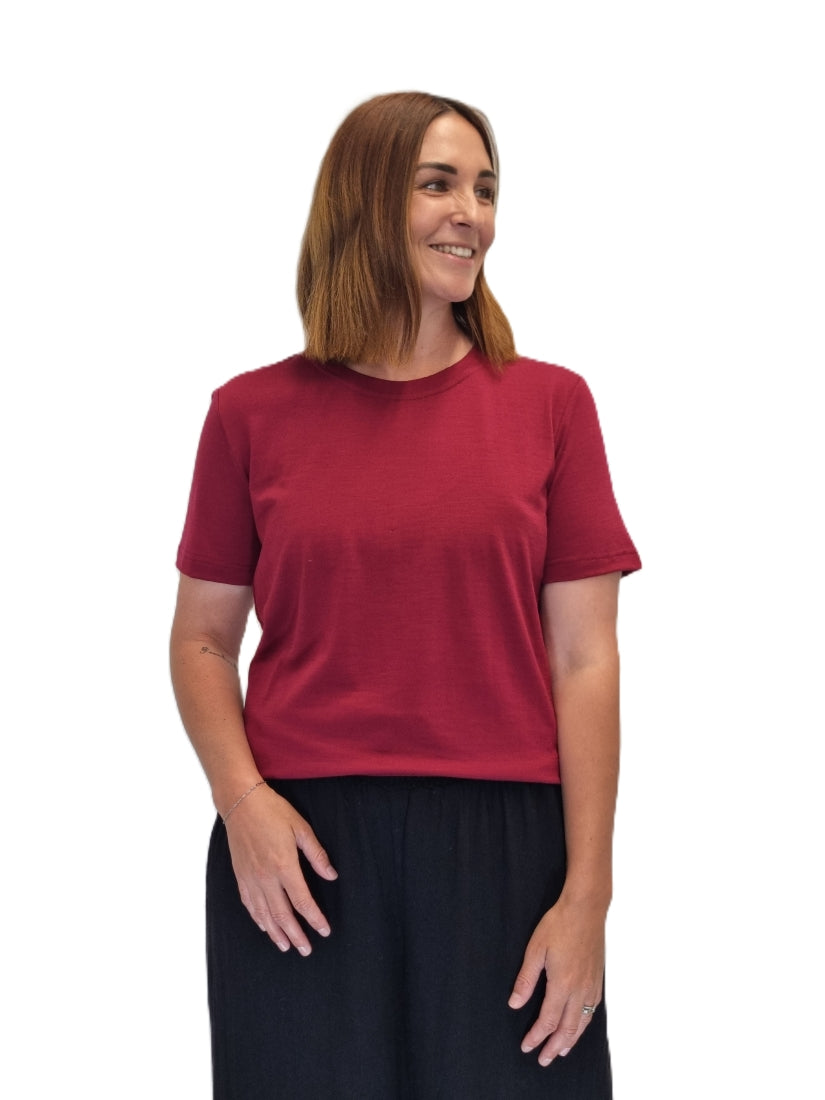 AOK clothing Merino tee red