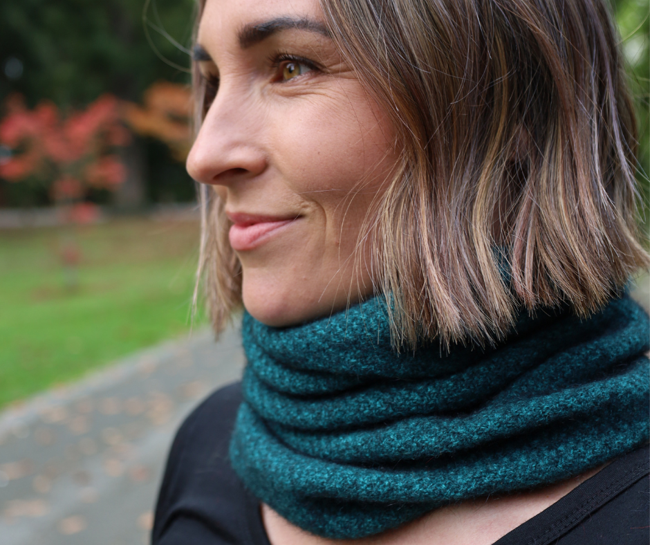 Merino Possum Moss Neck Warmer
