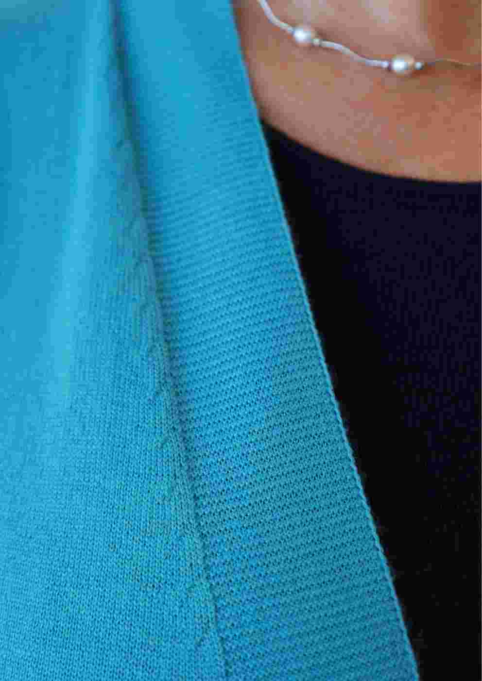 Italian Made E2E V Cardigan - with Pockets - 100% Merino Wool