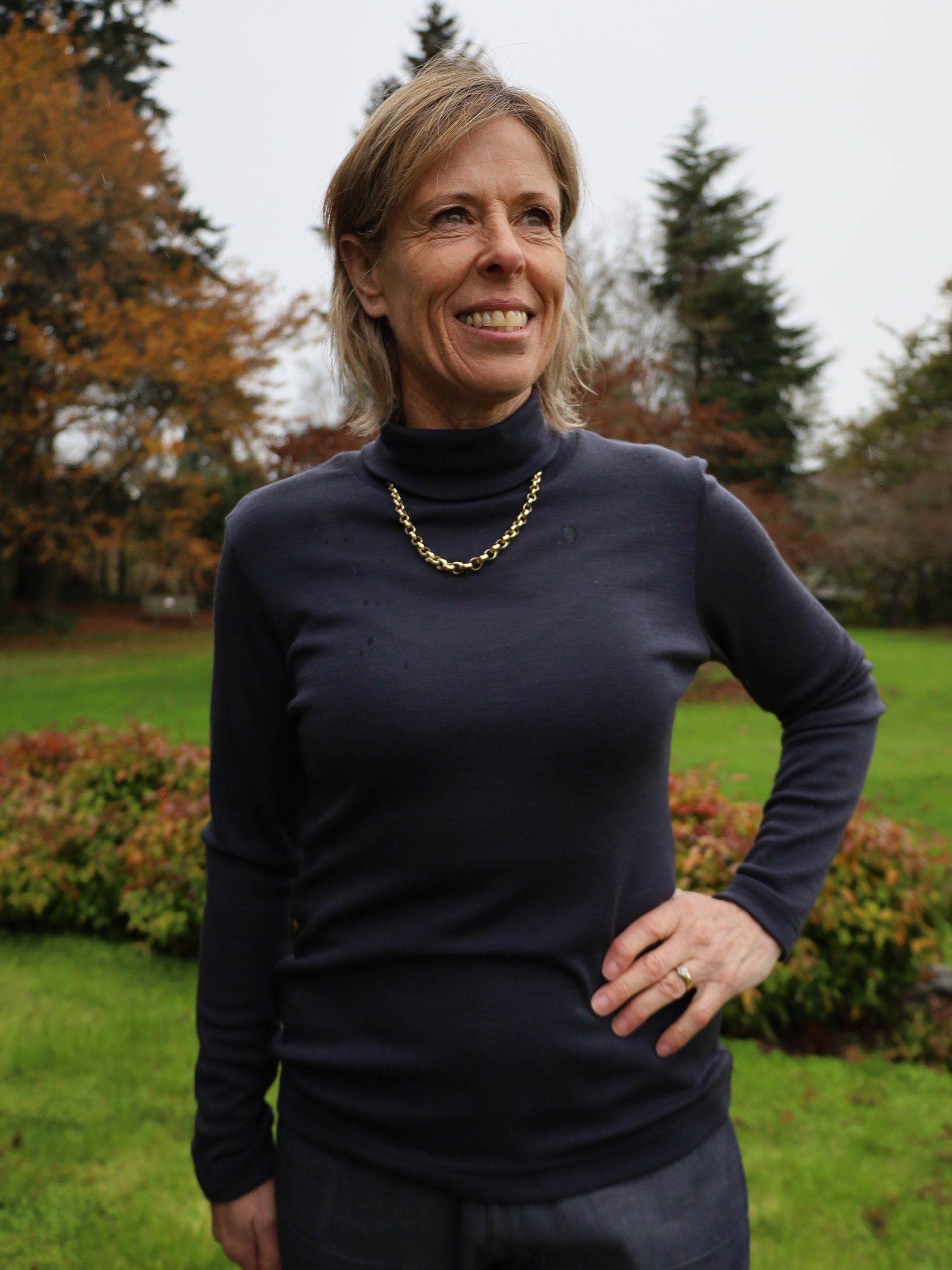 Merino turtle neck jumper grapite